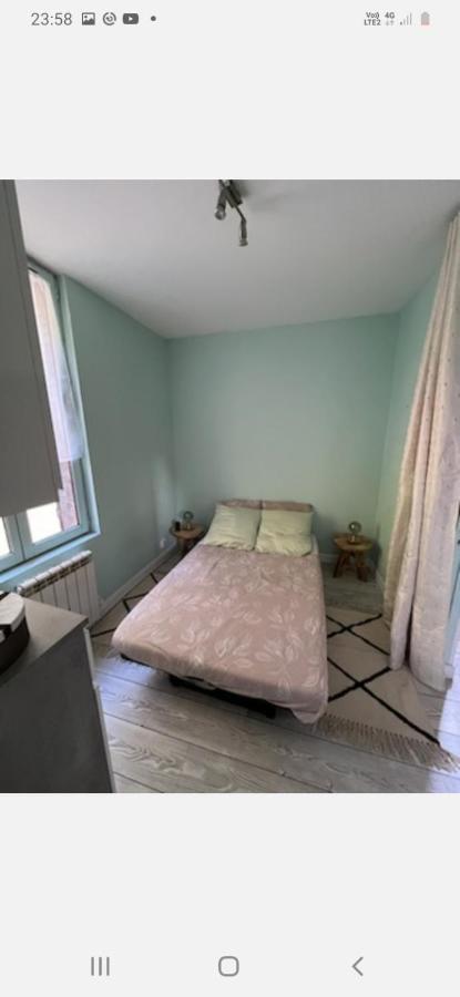 T2 Proche Gare Avec Wifi Apartment Chartres Exterior photo